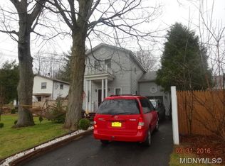 628 Cosby Rd, Utica, NY 13502