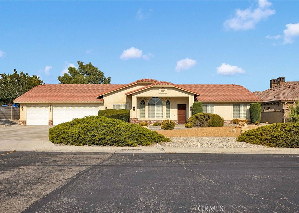 1st image of 16249 Crown Valley Dr