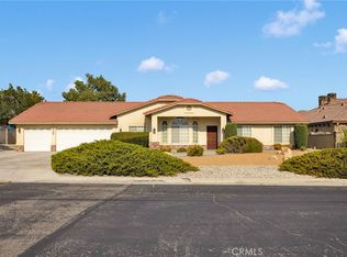 16249 Crown Valley Dr, Apple Valley, CA 92307