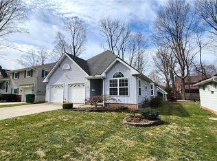 7480 Southwood Dr, Mentor, OH 44060