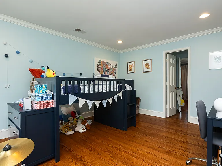 8809 Saunders Ln — Photo 88