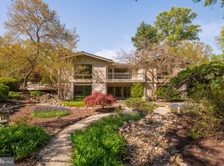 3019 Cunningham Dr, Alexandria, VA 22309
