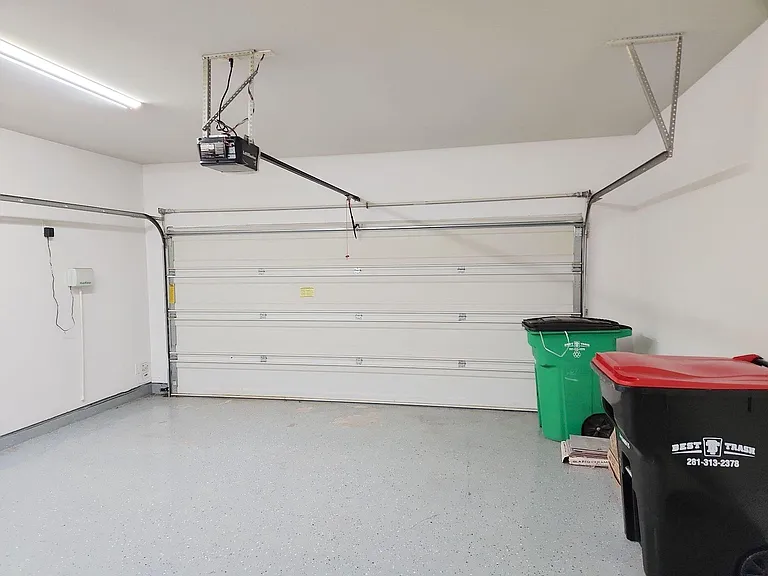 1019 Fresh Spring Rd — Photo 33