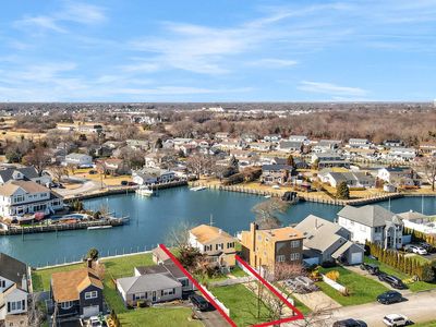 198 Mayhew, Babylon, NY, 11702