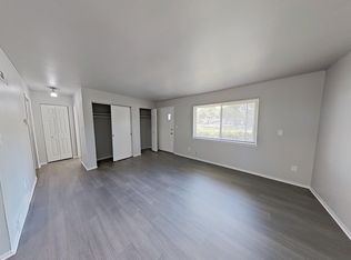 1394 Goddard Rd, Lincoln Park, MI 48146