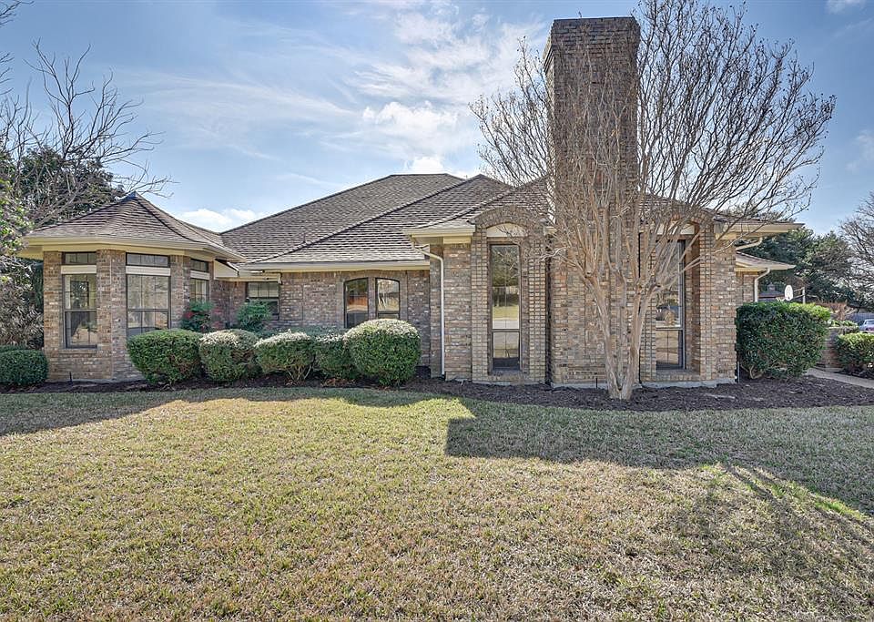 1st image of 5204 Wimbledon Ct