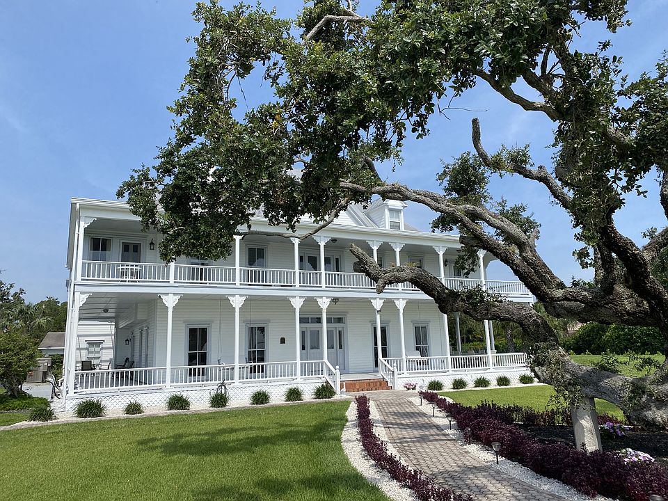 1st image of 2601 N Indian River Dr #2
