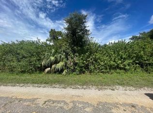 1904 Hamilton Ave, Lehigh Acres, FL 33972