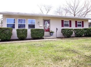 1269 Anthony Rd, Wheeling, IL 60090