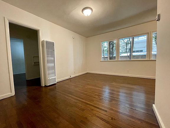 5th image of 2121 Ocean Ave