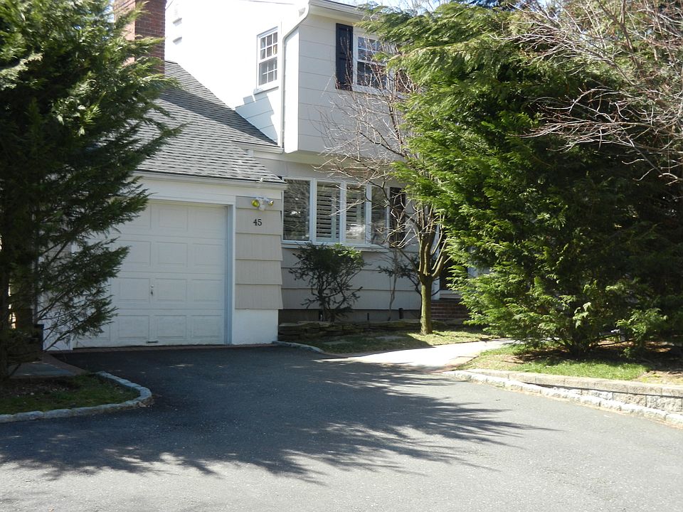 45 Roslyn drive from street