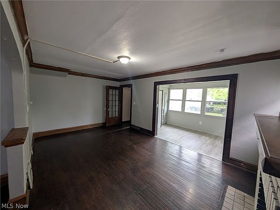 5th image of 475 E 146th St