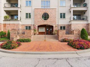 4949 Wornall Rd APT 304, Kansas City, MO 64112