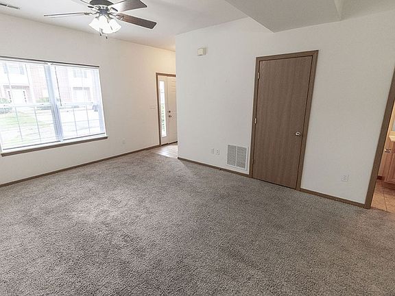 5th image of 1615 Citadel Dr