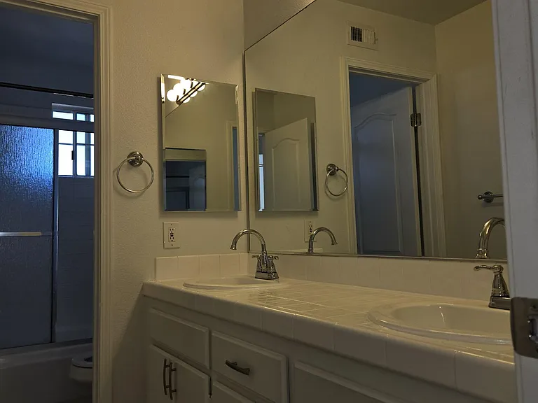 2378 Fairway Oaks Dr — Photo 18