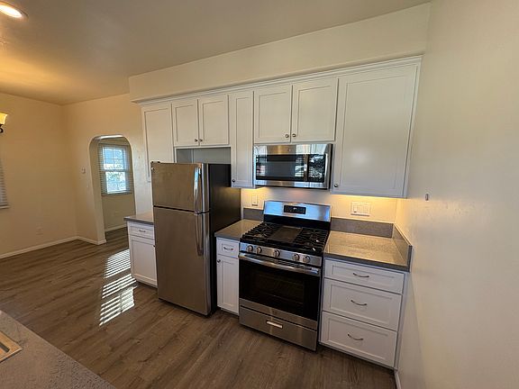 2nd image of 3438 6th Ave APT 5