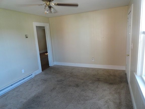 4th image of 315 Sprinkle Ave