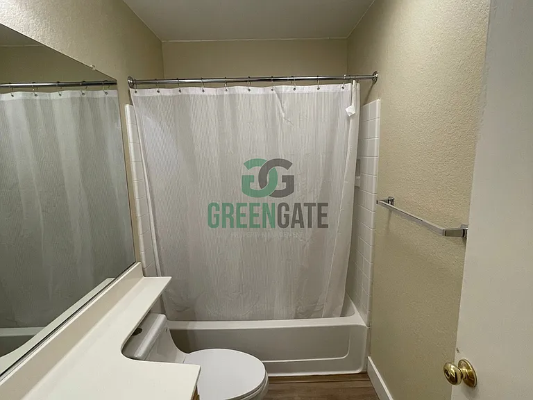 1660 Etta Way — Photo 18