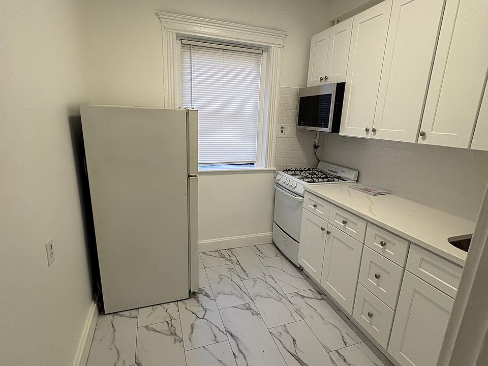 1st image of 60 Charlesgate E #160G