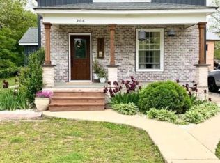 206 W Walnut St, Okawville, IL 62271