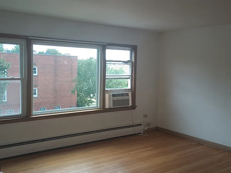 4950 Greenwood Ave #3E — Photo 13
