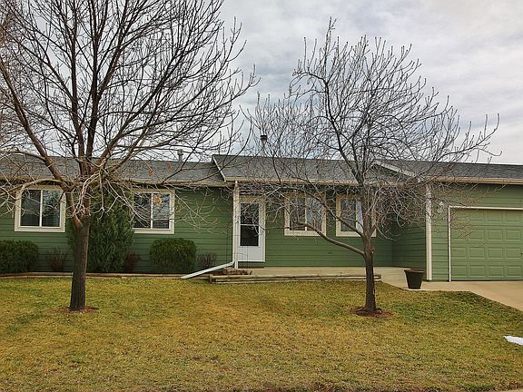 3rd image of 418 Broadview Dr