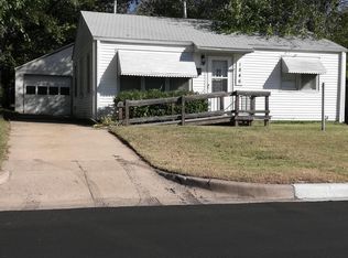 1846 N Chautauqua Ave, Wichita, KS 67214