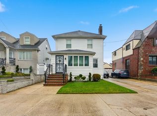 160-36 99th St, Howard Beach, NY 11414