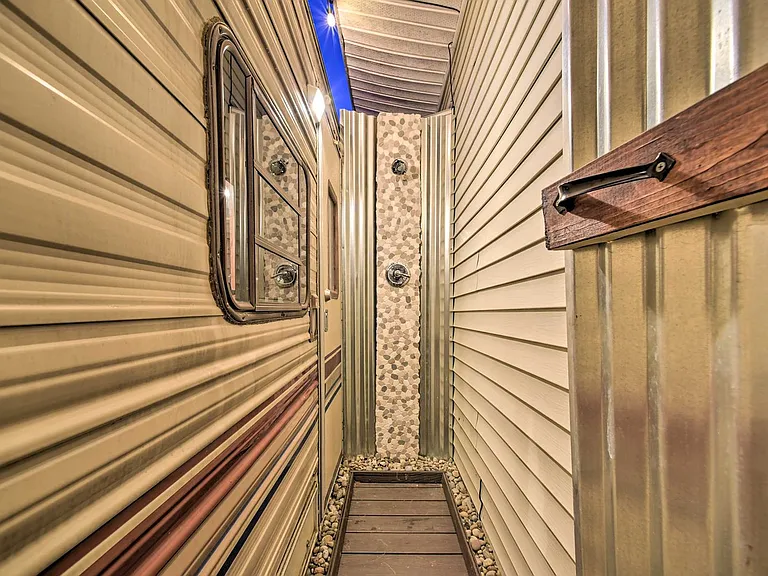 783 Woodstock Rd #1-ID1545807P — Photo 12