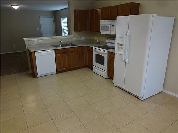 3rd image of 136 Ringneck Dr