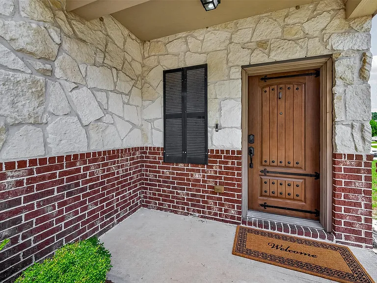 9115 Eldorado Glen Dr — Photo 4