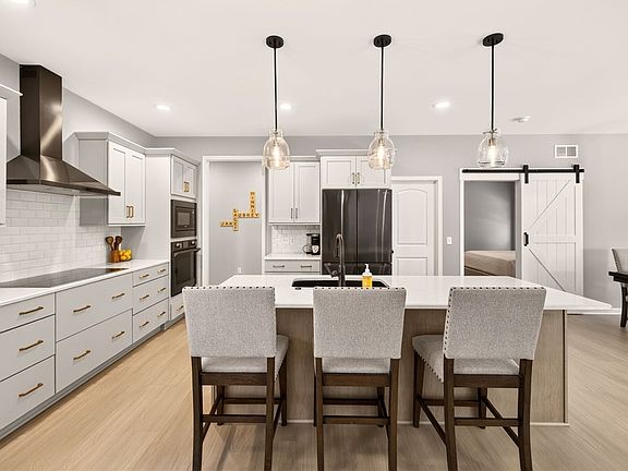 2nd image of 1306 Tall Birch Trl