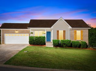1232 Channelview Dr, Clarksville, TN 37040