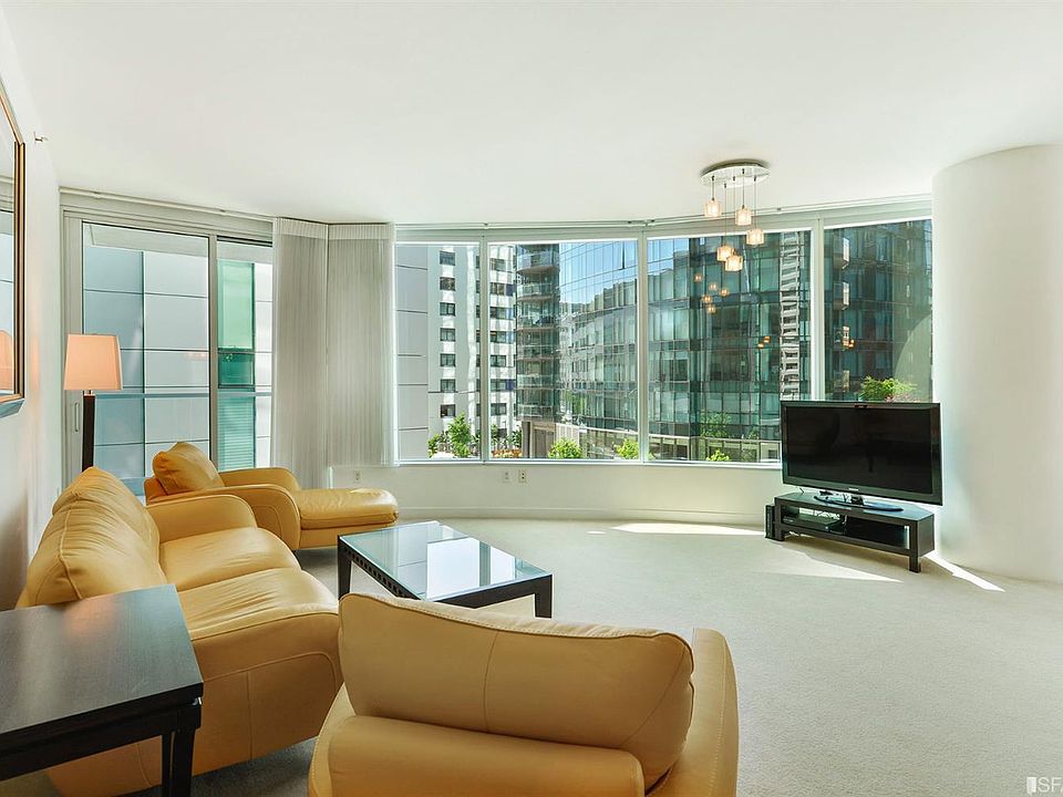 1st image of 301 Main St #5E