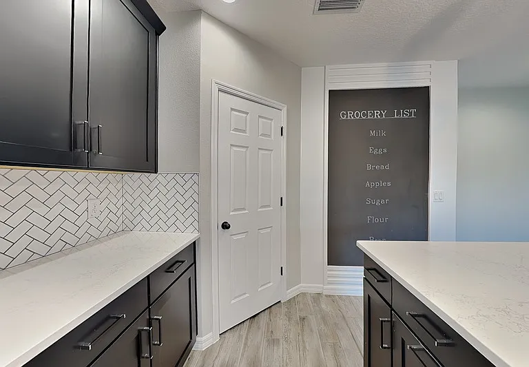 15543 Waterleigh Cove Dr — Photo 4