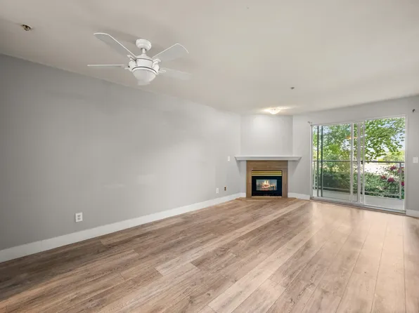 4758 53rd St #109, Delta, BC V4K 2Z1