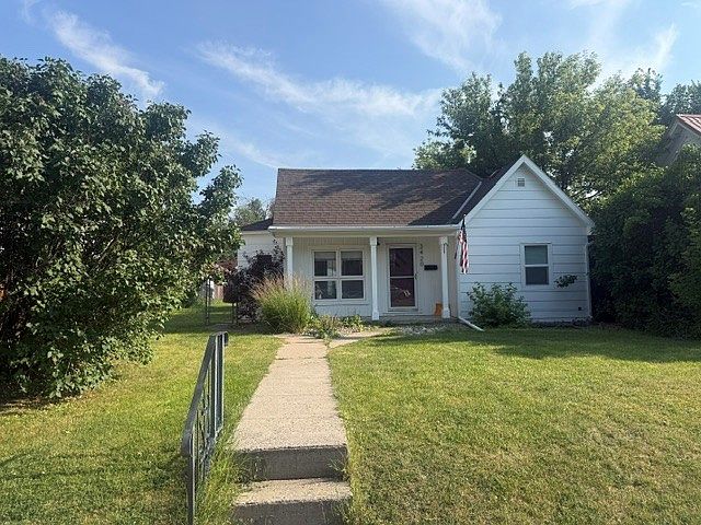 1st image of 3420 5th Ave N