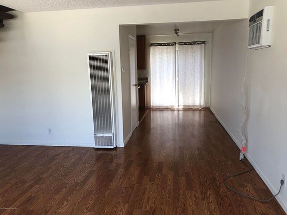 4th image of 544 Salem St #B