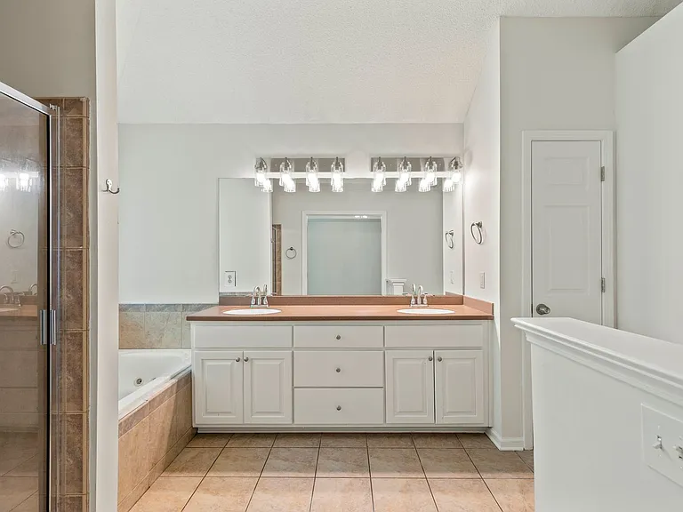 371 Marshview Dr — Photo 20