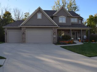 4098 Barbers Point, New Haven, IN 46774