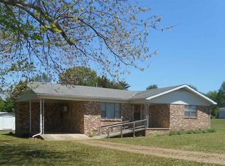 1204 Airport Dr, Mountain View, AR 72560