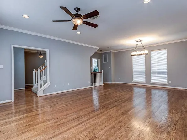 2649 Helena St, Houston, TX 77006