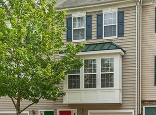 23138 Blackthorn Sq, Sterling, VA 20166