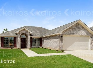 101 Nottingham Way, Elmore, AL 36025