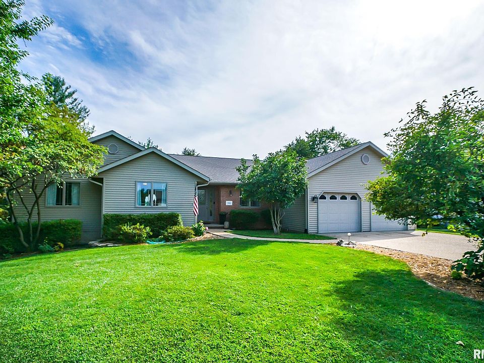 1st image of 908 Hickory Creek Ct