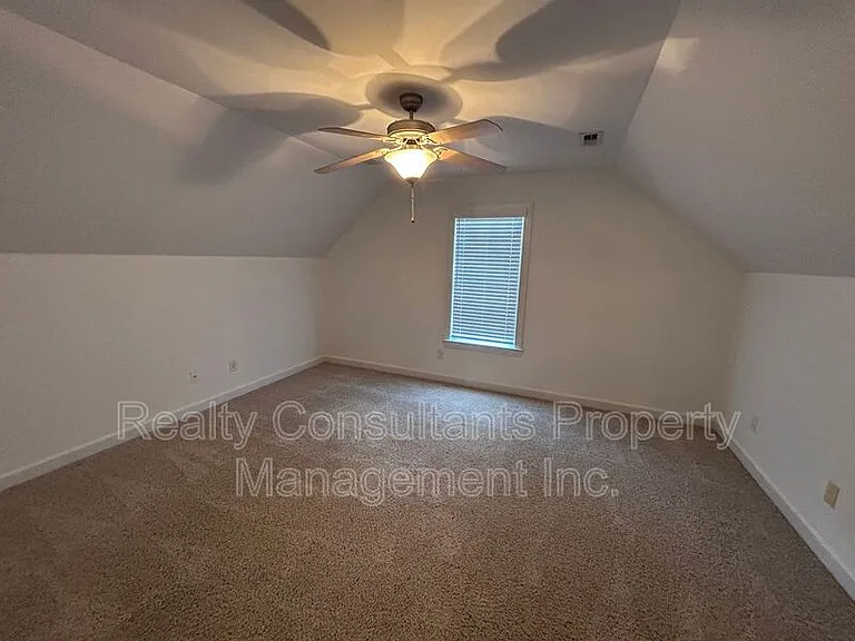 4540 Pebble Lake Dr — Photo 26
