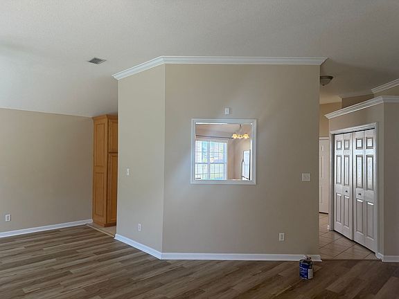 5th image of 4417 Summer Hill Pl