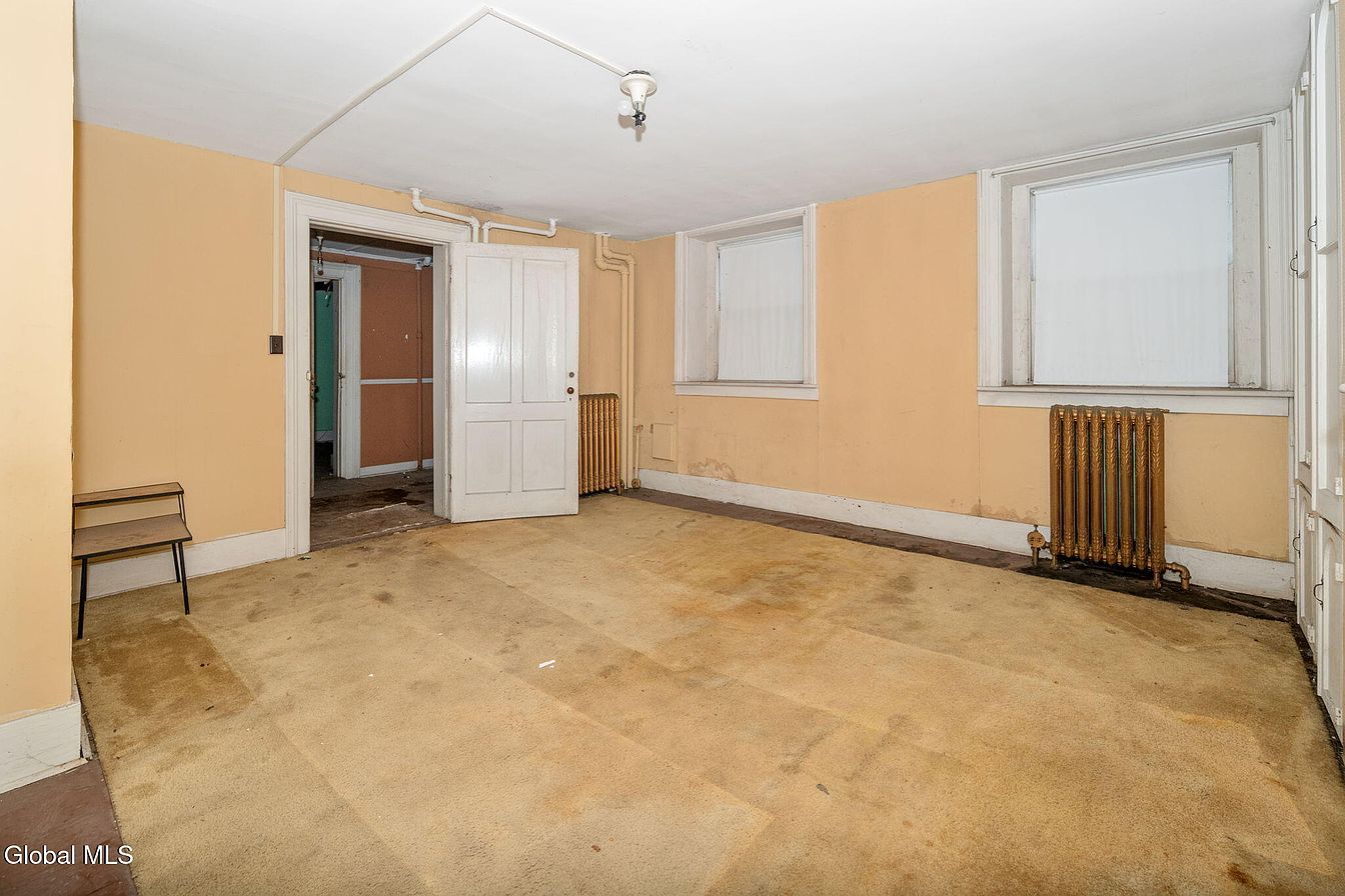 61st image of 93 Ten Broeck Street