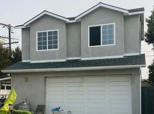 8334 Kenyon Ave, Los Angeles, CA 90045