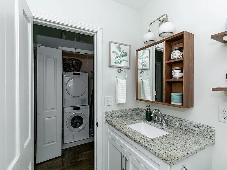 518 Erin Ave SW — Photo 34